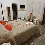 לינה וארוחת בוקר Da Mino 4*